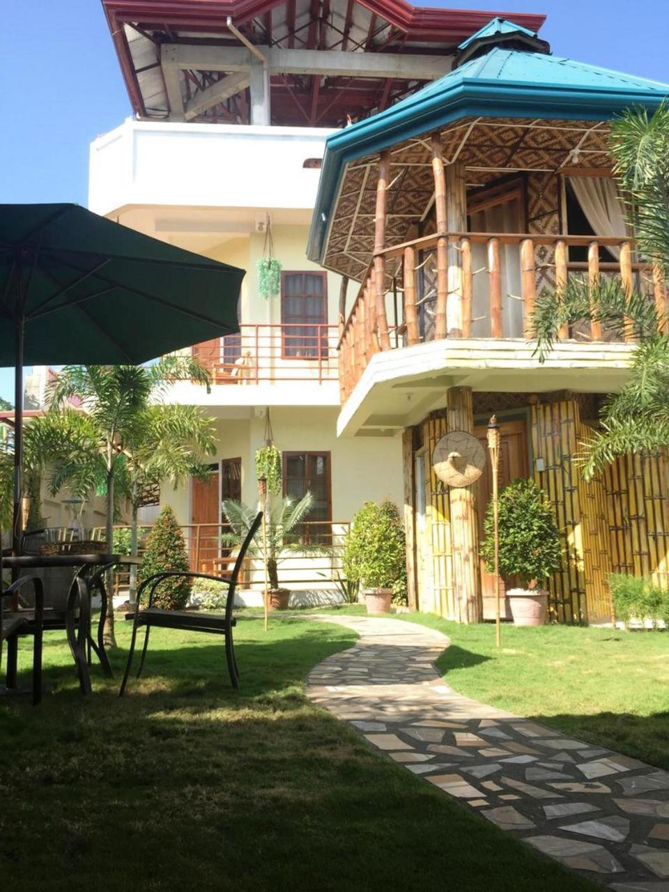 Bamboo Garden Boutique Hotel Τακλομπάν Εξωτερικό φωτογραφία